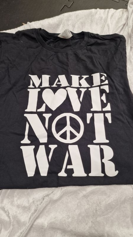 Make love ( S ) 